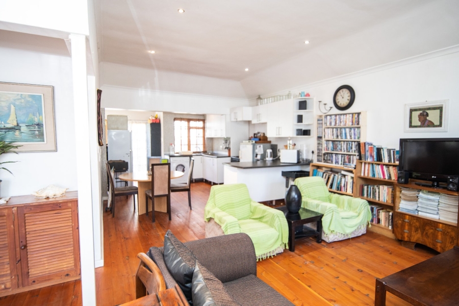 5 Bedroom Property for Sale in Port Elizabeth Central Eastern Cape